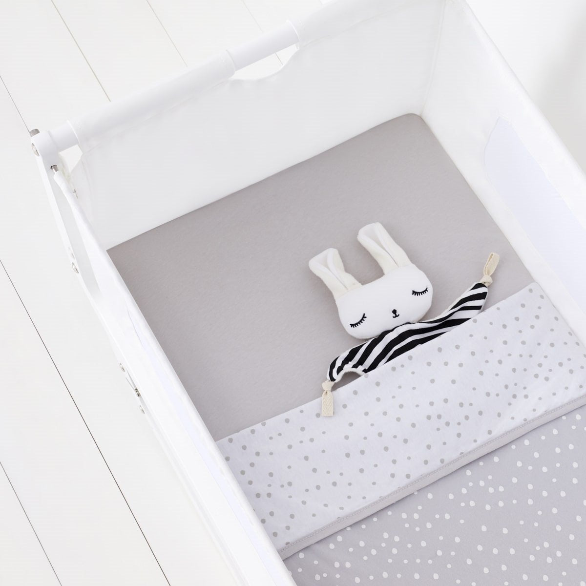 Snuzpod 3pc Crib Bedding Set - Grey Spots