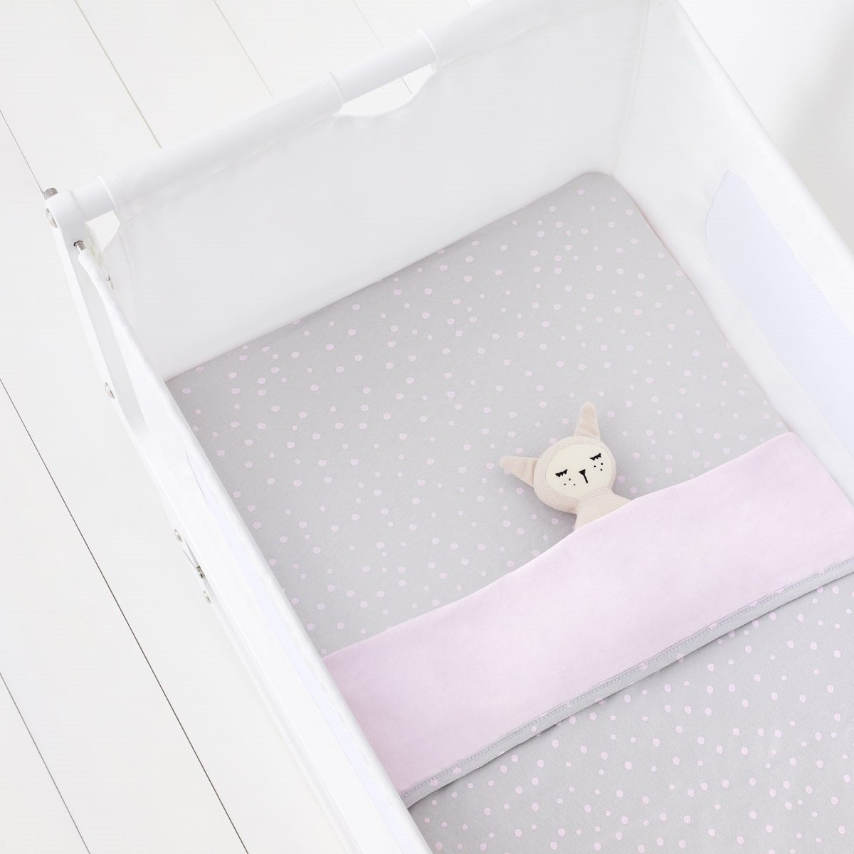 Snuzpod 3pc Crib Bedding Set - Rose Spots