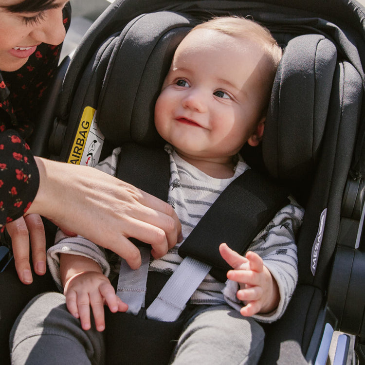 Uppababy Mesa i-Size Infant Car Seat