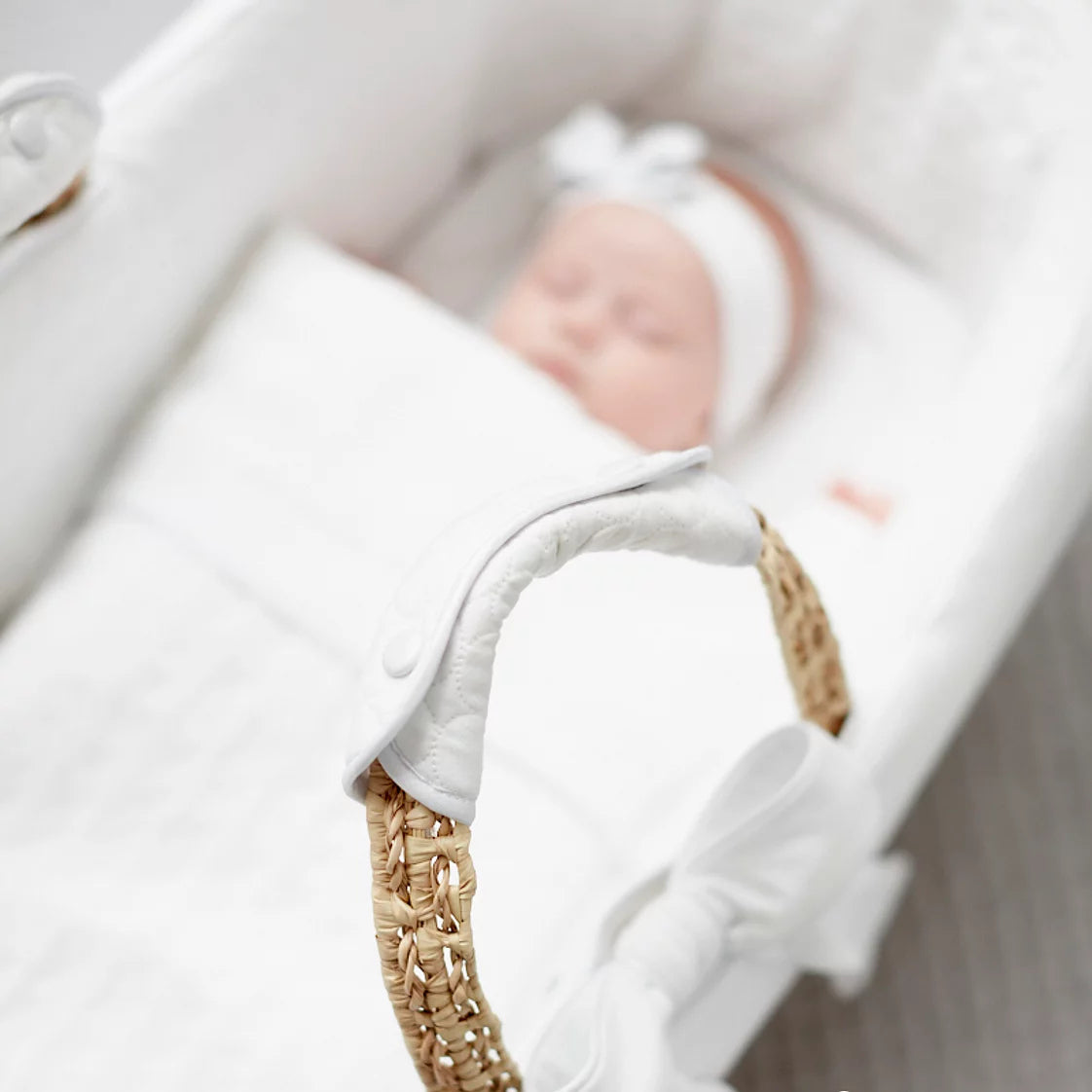 First Crystel White Moses Basket