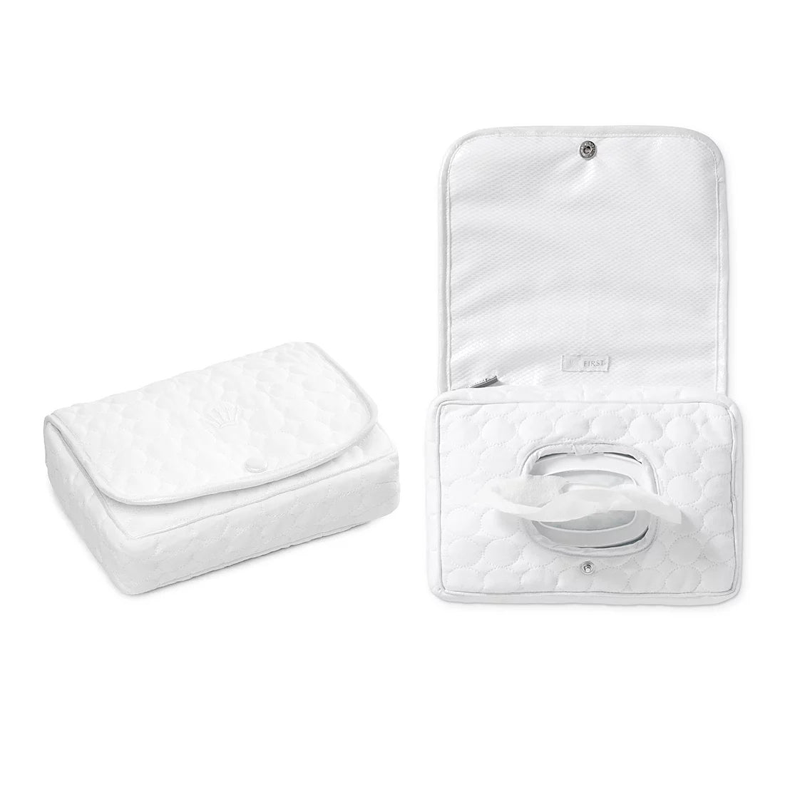 First Crystel White Wet Wipes Pouch