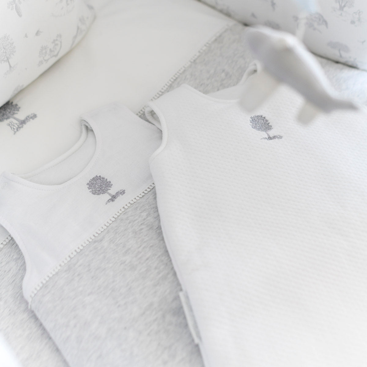 Theophile & Patachou Baby Sleeping Bag 70 cm - Grey / White